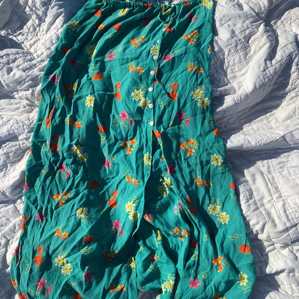 green midi skirt
